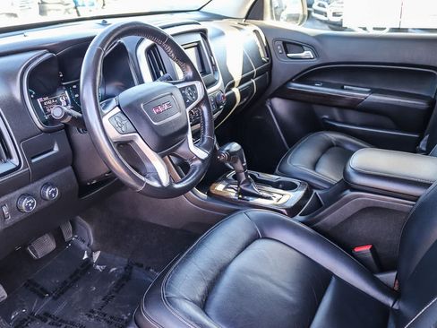 Used 2017 GMC Canyon SLT AWD/4WD image 18