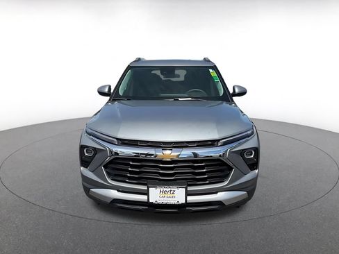 Used 2025 Chevrolet TrailBlazer LT FWD image 4