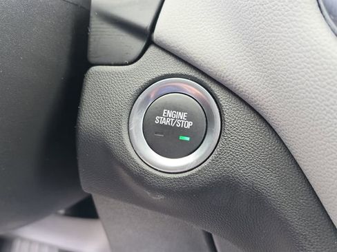 Used 2024 Chevrolet Equinox LS w/ LS Convenience Package FWD image 30