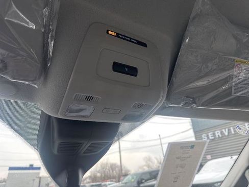 New 2026 Ford Transit 250 148 Medium Roof RWD image 22