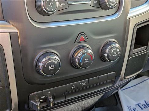 Used 2015 RAM 2500 SLT image 15