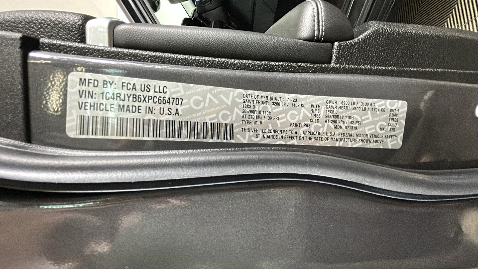 Used 2023 Jeep Grand Cherokee 4WD 4xe image 11