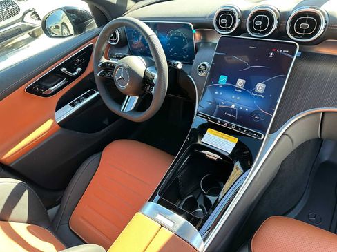 New 2026 Mercedes-Benz GLC 300 4MATIC image 11
