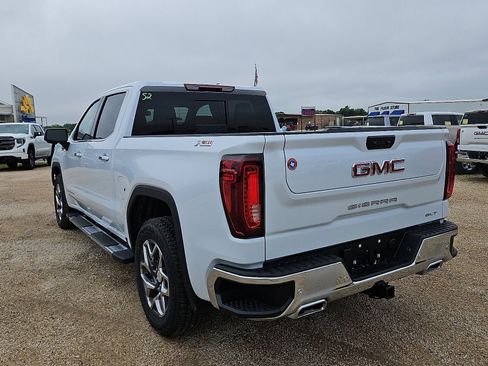 New 2026 GMC Sierra 1500 SLT w/ SLT Premium Plus Package AWD/4WD image 3