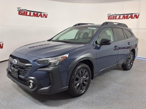 Used 2025 Subaru Outback Onyx Edition AWD/4WD image 3