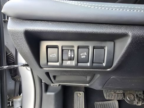 Used 2024 Subaru Outback Touring image 18