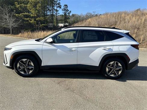 New 2025 Hyundai Tucson SEL image 2