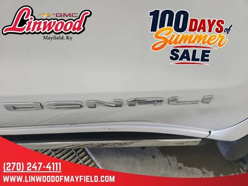 Used 2023 GMC Sierra 1500 Denali w/ Denali Reserve Package AWD/4WD image 11