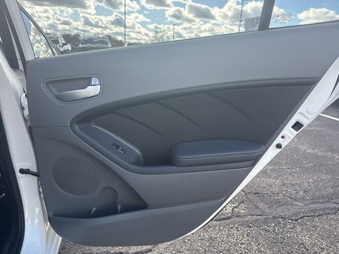 Used 2018 Kia Forte LX image 20