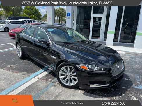 Used 2013 Jaguar XF 3.0 image 2