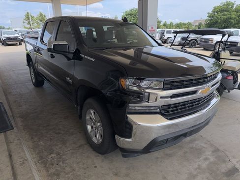 Used 2022 Chevrolet Silverado 1500 LT RWD image 4