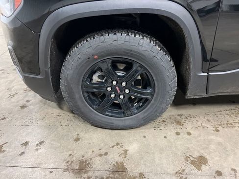 Certified 2023 GMC Acadia AT4 w/ Trailering Package image 9