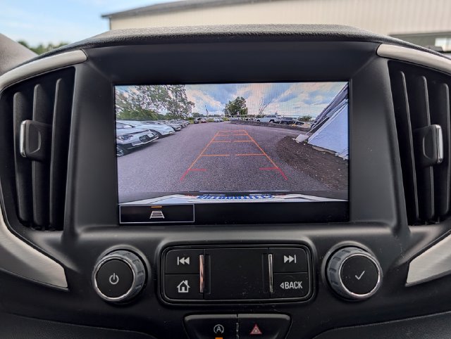Used 2023 GMC Terrain SLT w/ Infotainment Package II AWD/4WD image 26