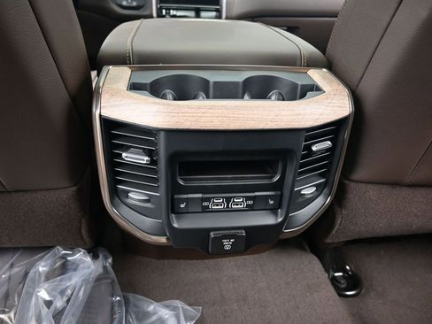 New 2026 RAM 2500 Limited image 37