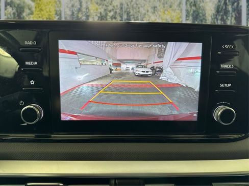 Used 2022 Kia K5 LXS FWD image 24