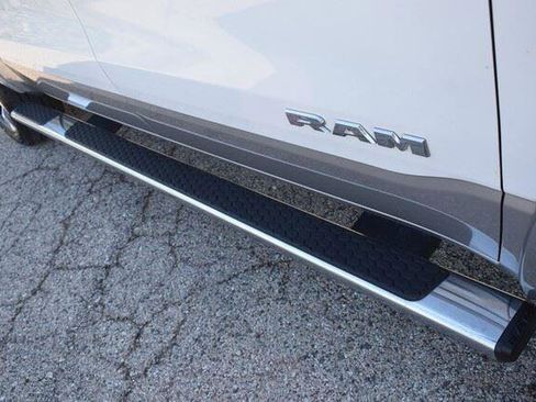 Used 2020 RAM 1500 Laramie AWD/4WD image 15