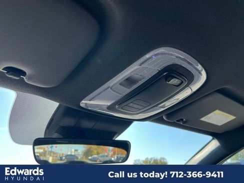 New 2025 Hyundai Elantra Sport image 30