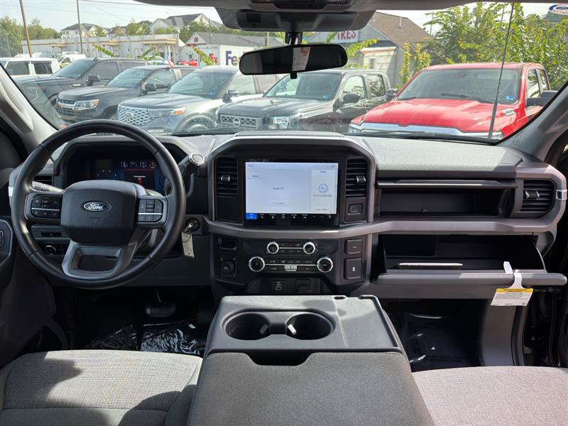 Used 2025 Ford F150 XLT w/ Equipment Group 301A Standard AWD/4WD image 25