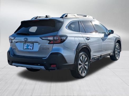 Used 2023 Subaru Outback Touring XT image 7