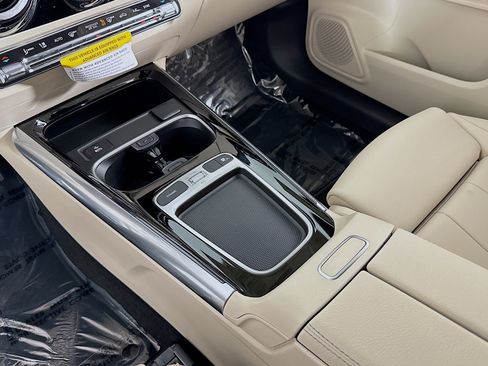 New 2026 Mercedes-Benz GLA 250 image 5