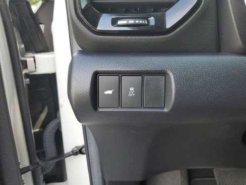 Used 2025 Honda Pilot EX-L image 30