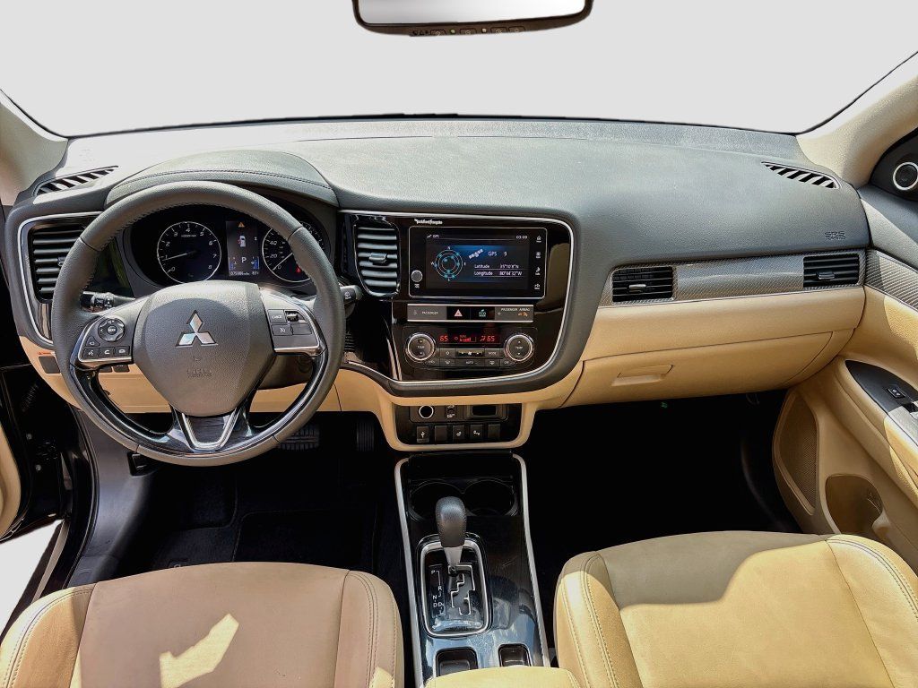 Used 2019 Mitsubishi Outlander SEL FWD image 22