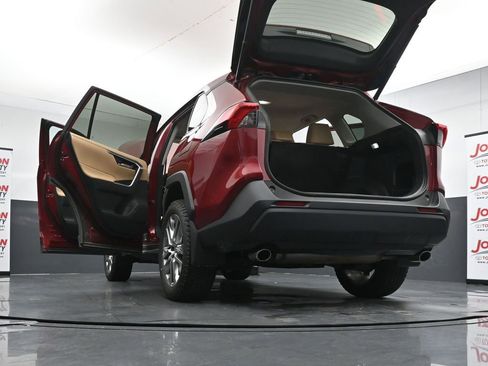 Used 2023 Toyota RAV4 XLE Premium AWD/4WD image 30