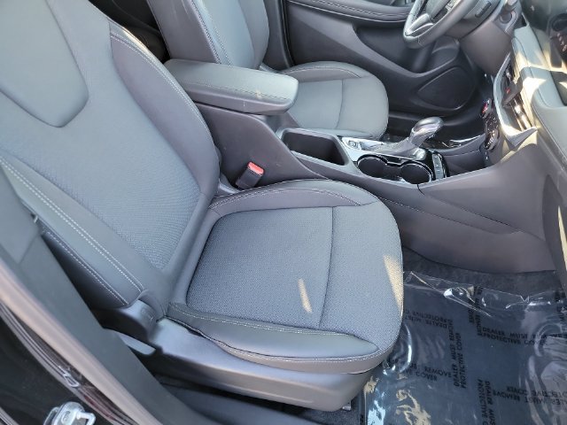 Certified 2024 Buick Encore GX Preferred w/ Comfort Package FWD image 28