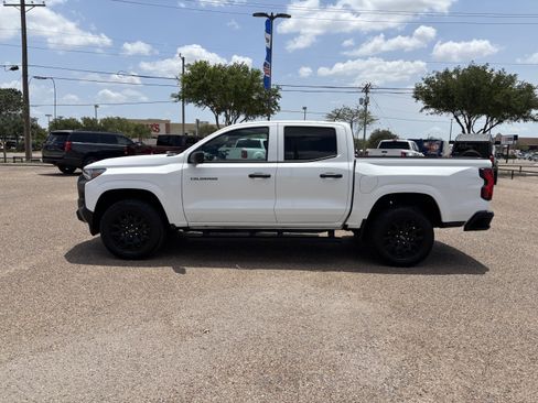 Used 2026 Chevrolet Colorado W/T w/ WT Custom Package RWD image 2