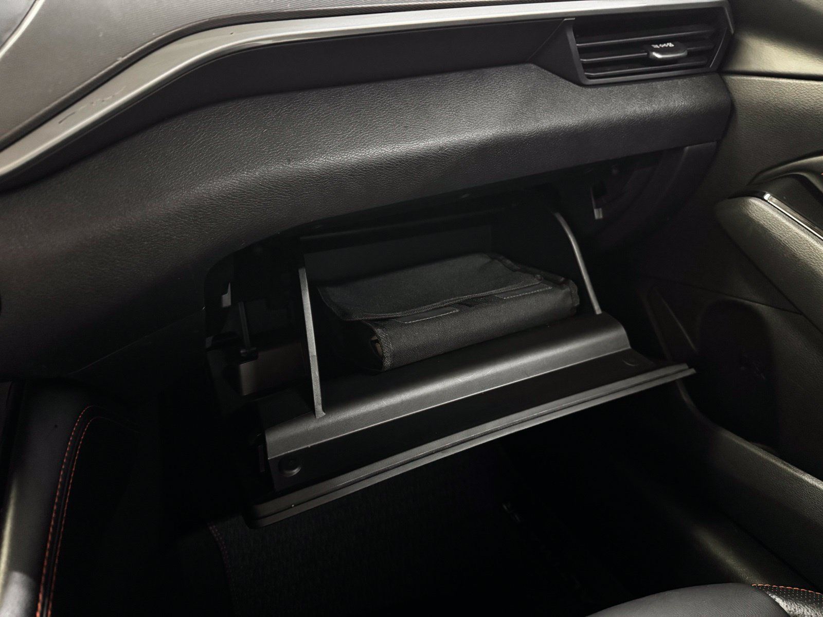 Certified 2023 Nissan Altima 2.5 SR FWD image 32
