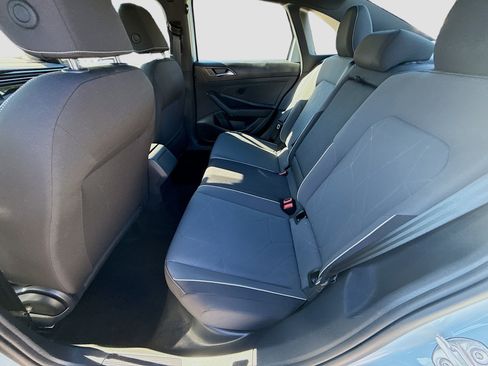 Certified 2025 Volkswagen Jetta Sport image 22