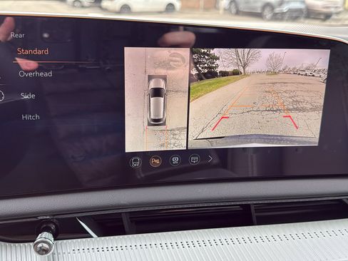 New 2026 Cadillac Optiq Luxury 1 w/ LPO, Floor Liner Package image 20