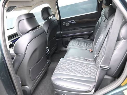 Used 2023 Genesis GV80 3.5T AWD/4WD image 16