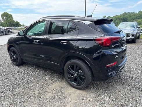 Used 2025 Buick Encore GX Sport Touring AWD/4WD image 3