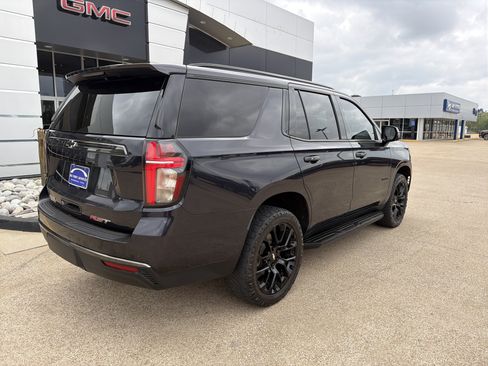 Used 2022 Chevrolet Tahoe RST w/ Luxury Package image 3