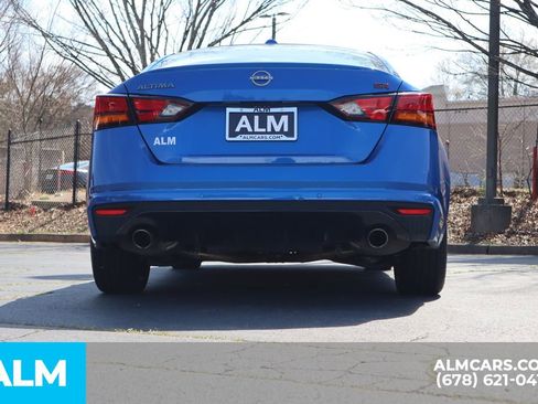 Used 2025 Nissan Altima 2.5 SR FWD image 7