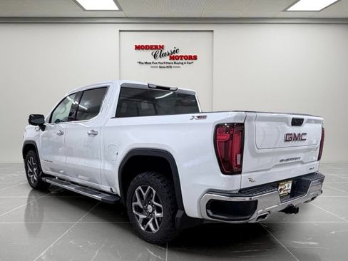 Used 2023 GMC Sierra 1500 SLT w/ SLT Premium Package AWD/4WD image 5