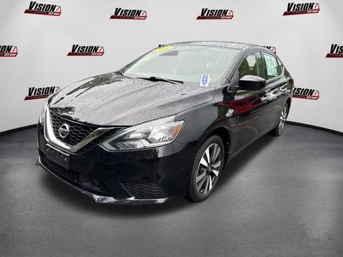 Used 2019 Nissan Sentra SV w/ Special Edition Package FWD image 1
