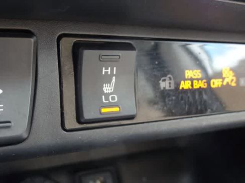 Used 2024 Toyota RAV4 XLE w/ Convenience Package AWD/4WD image 30