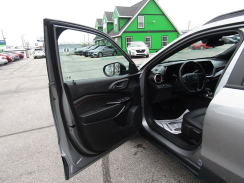 Used 2024 Chevrolet Trax RS w/ Driver Confidence Package image 15