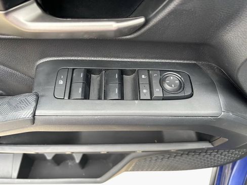 Used 2024 Toyota Tacoma TRD Off-Road image 21