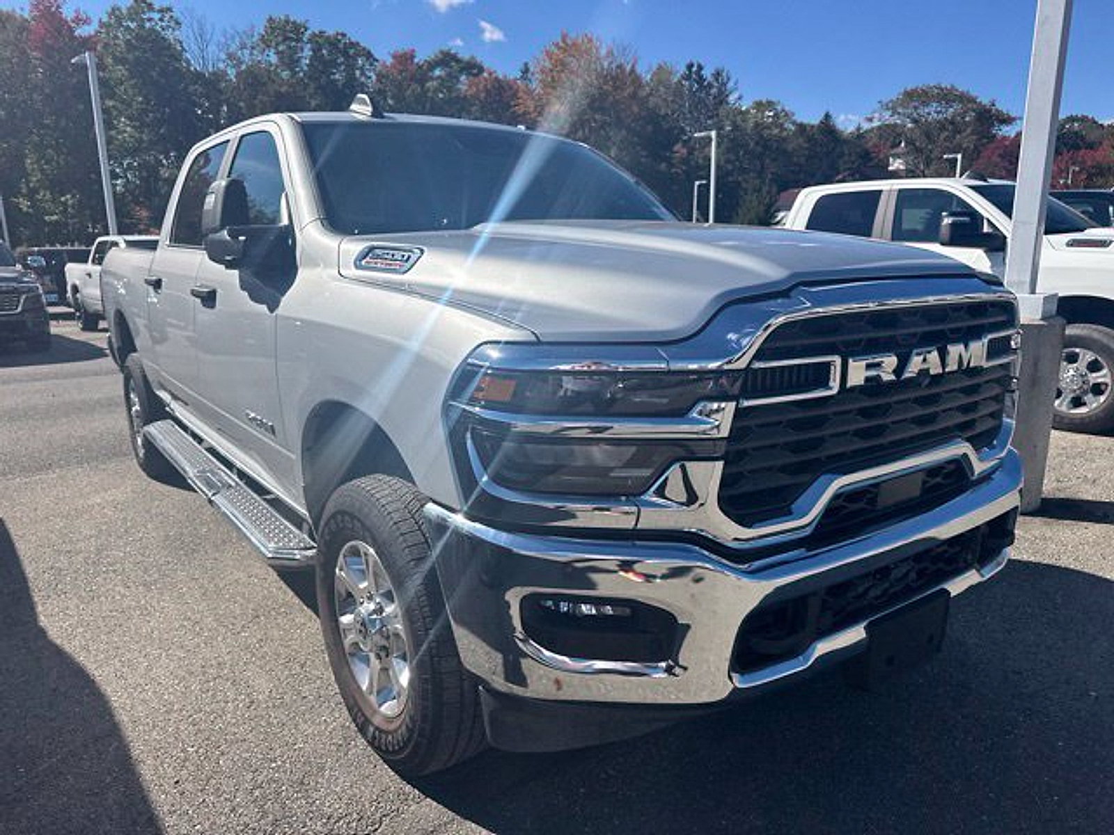 Used 2026 RAM 2500 Big Horn AWD/4WD image 2