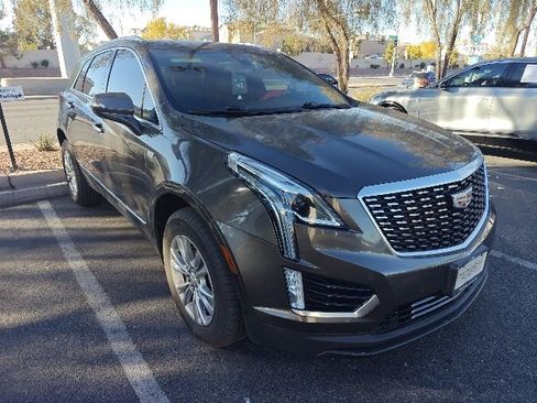 Used 2020 Cadillac XT5 Premium Luxury image 3