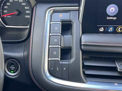 Used 2021 Chevrolet Tahoe RST image 33