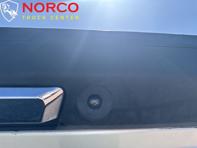 Used 2019 Ford F250 Lariat w/ Chrome Package AWD/4WD image 9