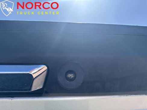 Used 2019 Ford F250 Lariat w/ Chrome Package image 9