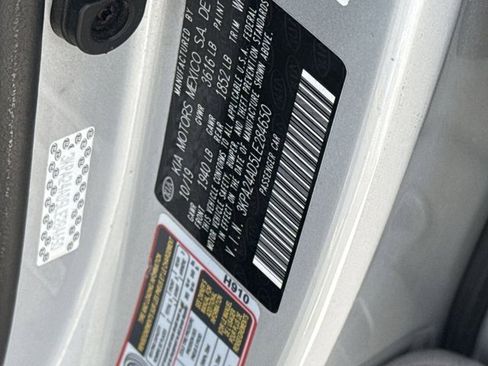 Used 2020 Kia Rio S image 27