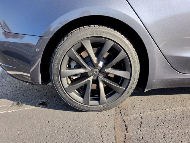 Used 2022 Tesla Model 3 Long Range AWD/4WD image 8
