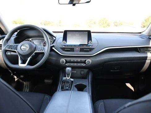 Used 2020 Nissan Altima 2.5 S FWD image 20
