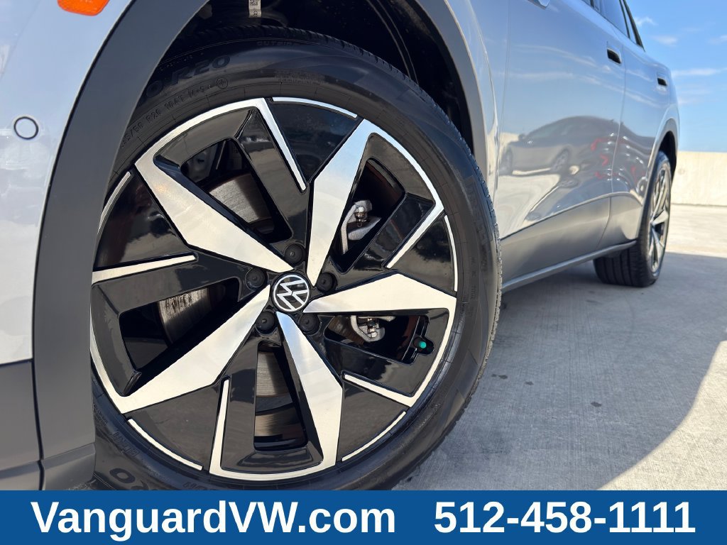 Used 2023 Volkswagen ID.4 Pro S AWD/4WD image 6